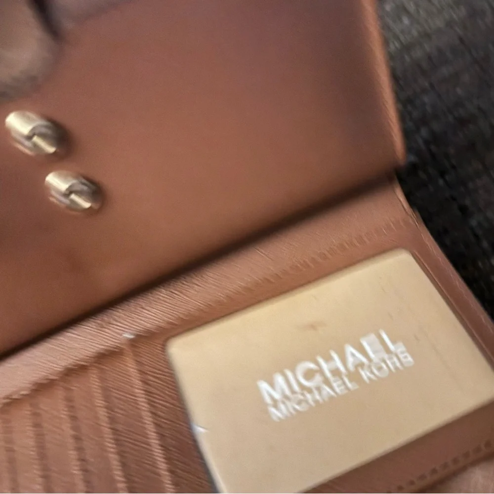Michael Kors Women's Jet Set Travel Double Zip Wristlet Wallet Saffiano Leather